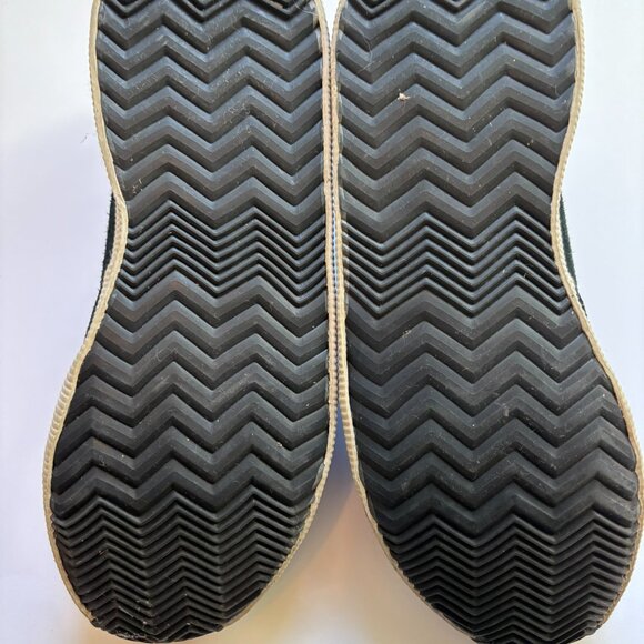 Sorel Women's Out N About Plus Slip-On Size 6 with box - Picture 6 of 9